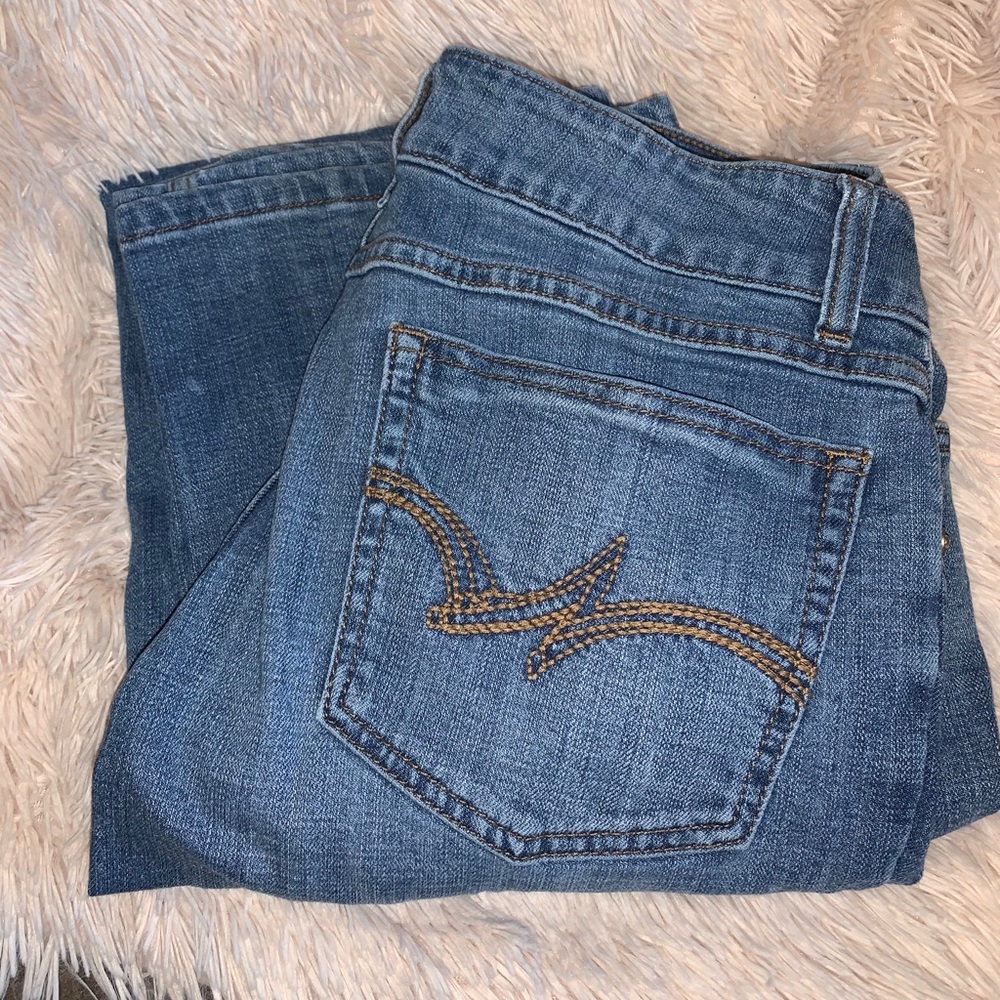 🏷 3 for $25